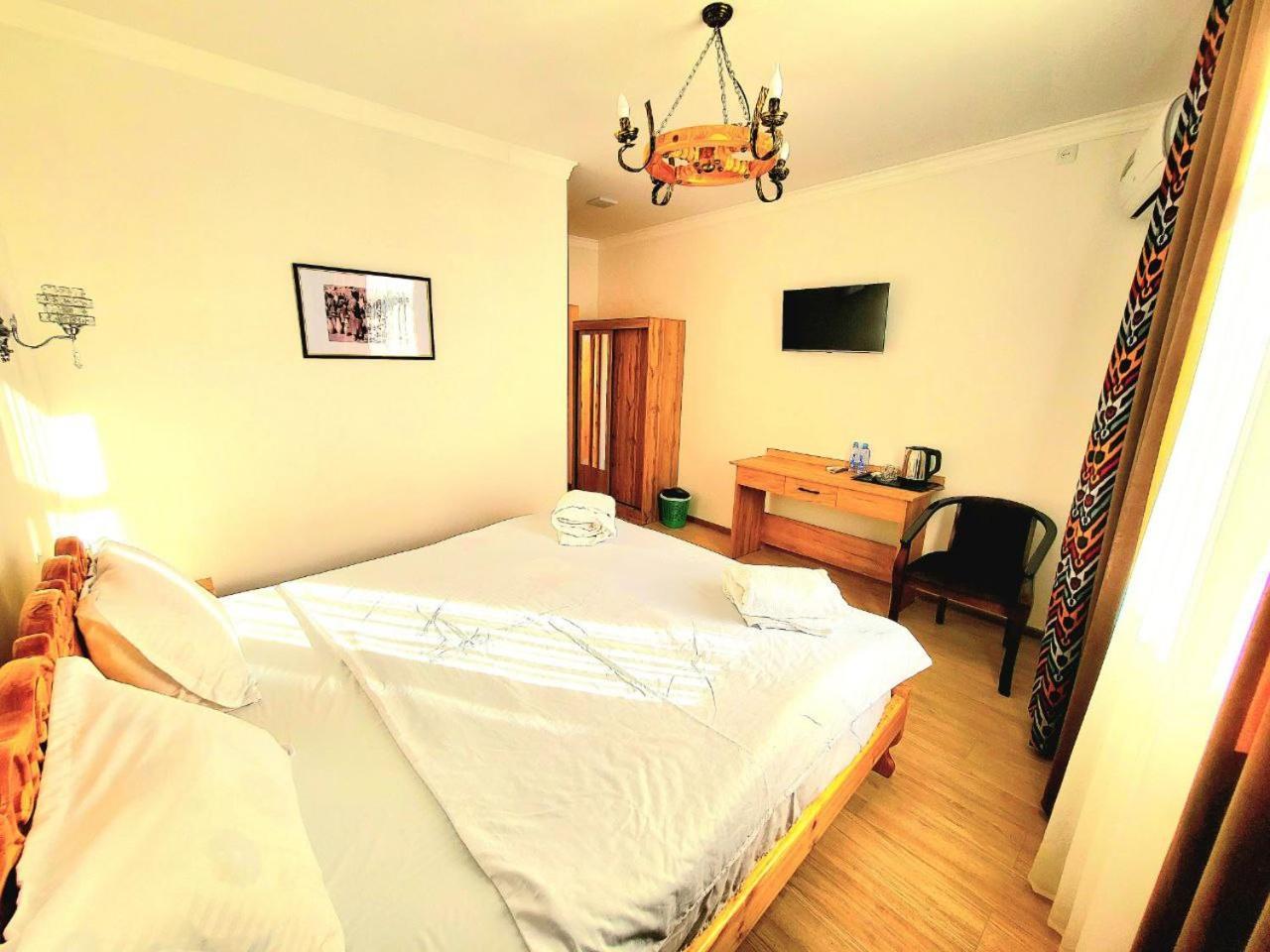 Ulli Oy Boutique Hotel & Terrace Хіва Екстер'єр фото